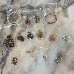 Bundle of Over 25 pairs of earrings